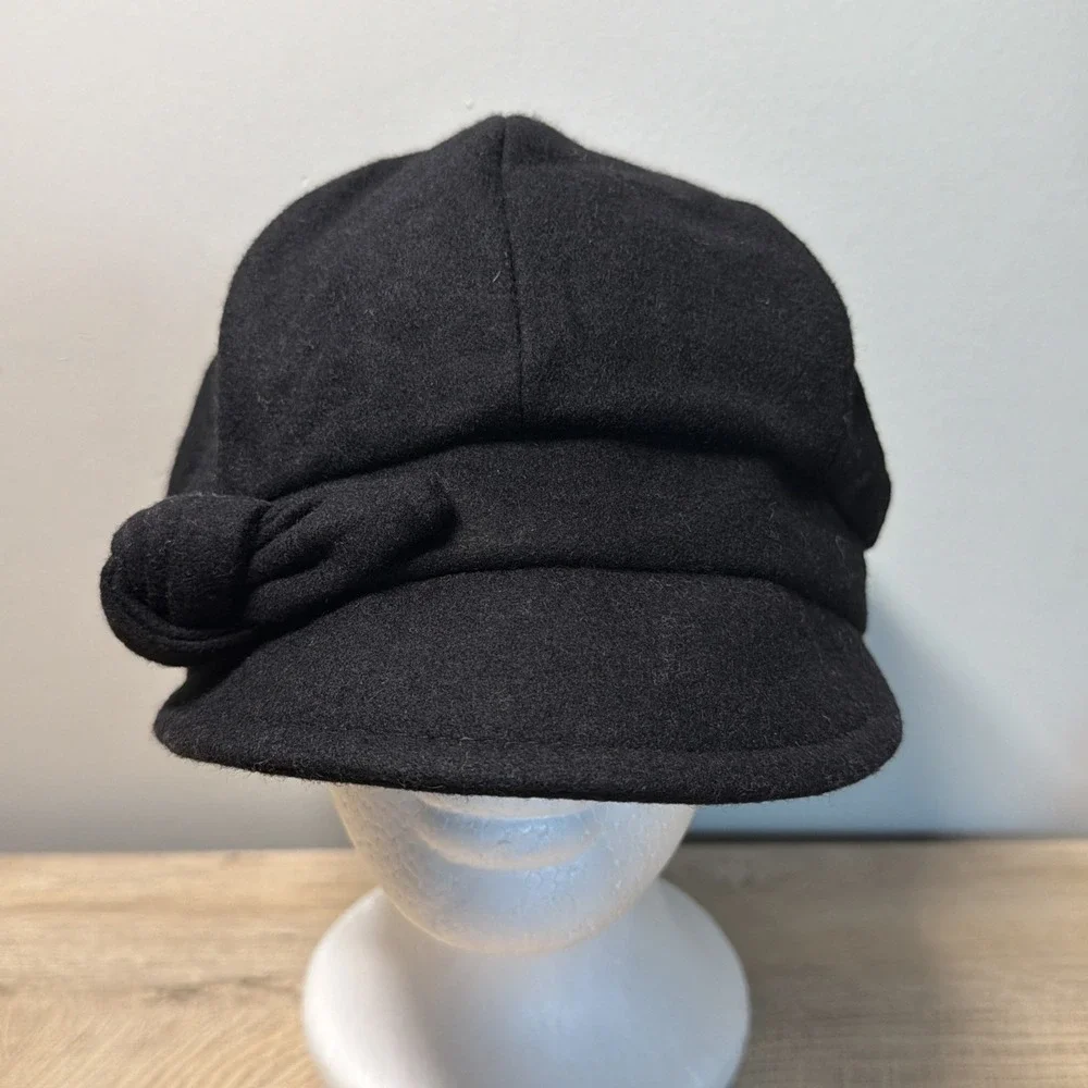 Betmar New York Black Newsboy Cap Womens OS Baker Boy Cabbie Hat Bow NWT